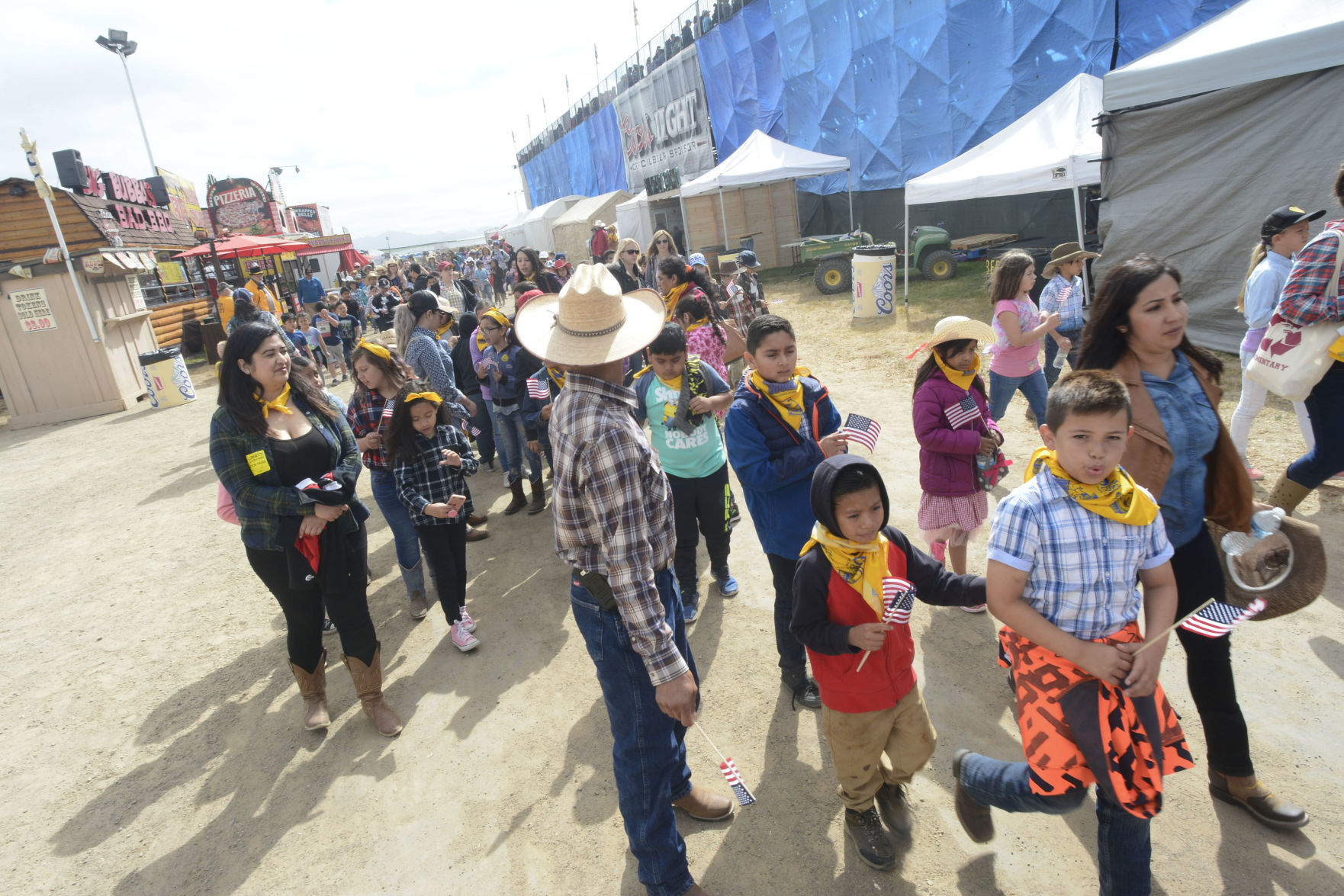 053118 Mini Rodeo gallery 11.jpg